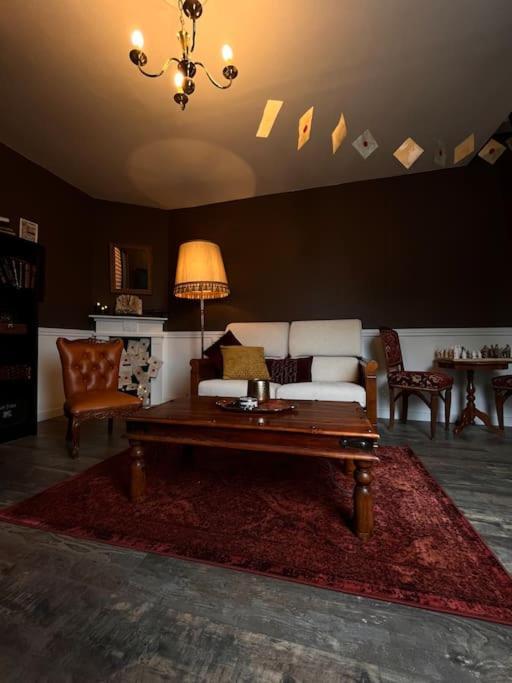 La Maison Des Sorciers ! Saint-Brieuc Kültér fotó