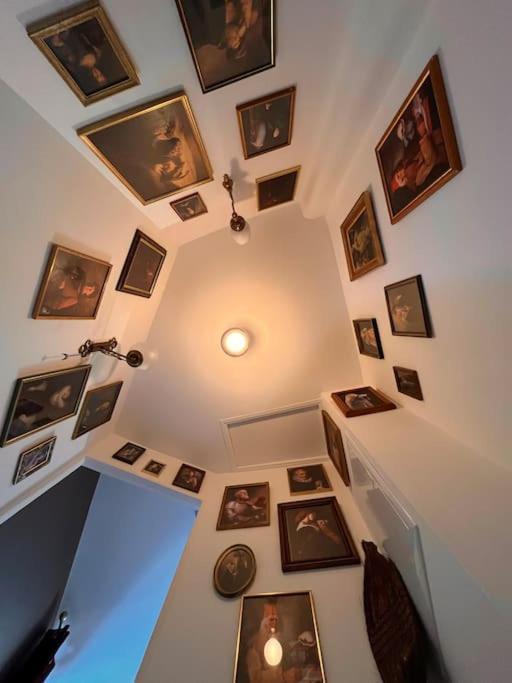 La Maison Des Sorciers ! Saint-Brieuc Kültér fotó